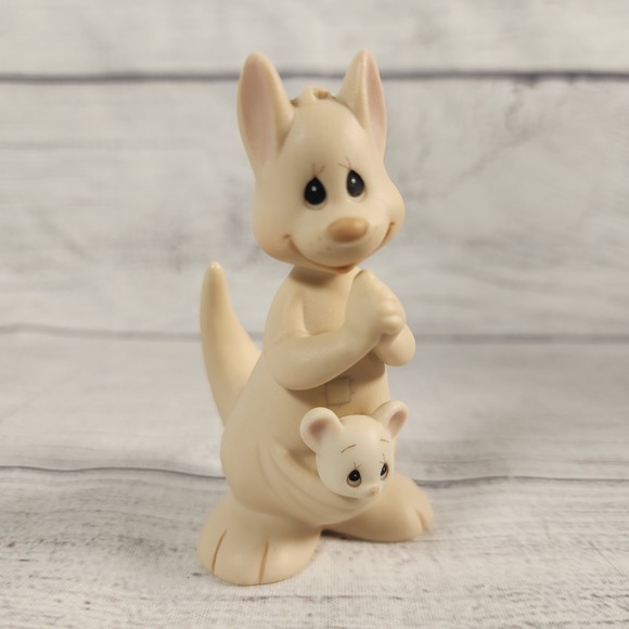 Precious Moments Other - Precious Moments Hello World! Kangaroo Joey 1988 Samuel J Butcher 521175